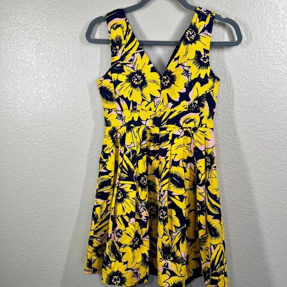 J. Crew Pique Yellow Floral Sunflower Fit & Flare  V-Neck Dress size 00 cottage - Picture 9 of 12